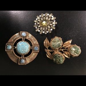 Old Brooches set of 5!